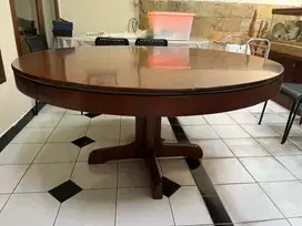 Meja makan jati bundar/bulat