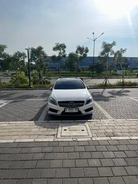 Mercedes A45 amg