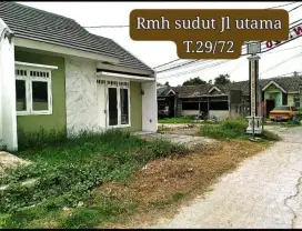RUMAH SUDUT JLN UTAMA , cocok untuk dihuni dan usaha