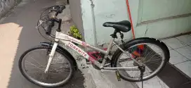 Sepeda bekas untuk gowes