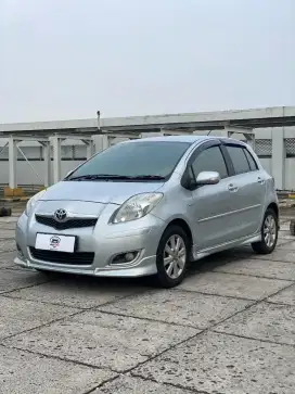 TOYOTA YARIS S LIMITED 1.5 AT 2011