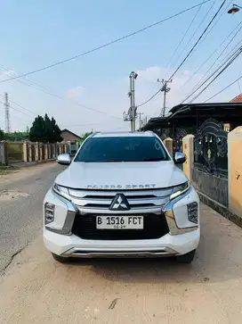 PAJERO SPORT DAKAR 4x2 AT 2021