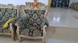 Kursi jati garuda