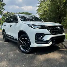TOYOTA FORTUNER VRZ 2.8 GR SPORT 2022