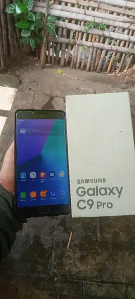 Samsung C9 PRO NFC Ram 6/64