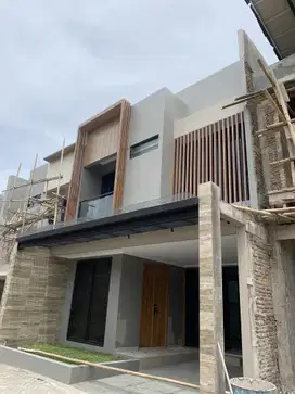 Dijual Rumah Baru 2 Lantai Desain Modern Strategis Dekat Gejayan