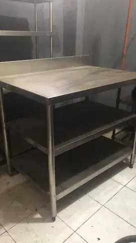 Meja stainless resto