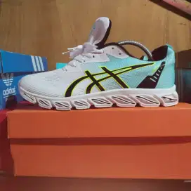 Sepatu Running & Fashion