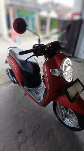 Honda Scoopy 2017