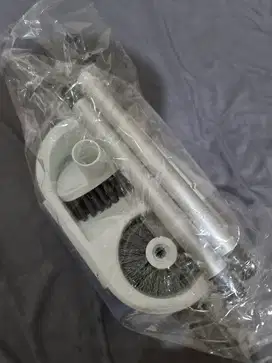 brush kloset kamar mandi minimalis 2 sikat berbeda merk Dingo - 32