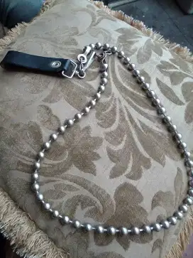 Di jual rantai dompet