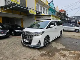 Toyota Alphard G AT Modelista