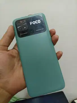 Poco c40 4/64 hp casan