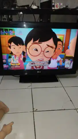 TV LCD MERK LG 32 INCH MASIH ANALOG