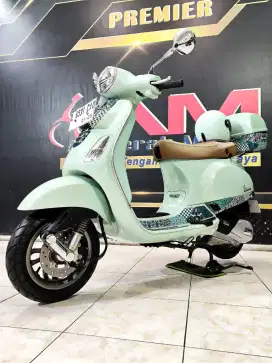 Piaggio Vespa LX 125 I GET Reg 2024 batik series green relax like new
