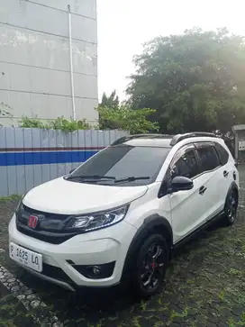 Honda BRV 2017 matik Putih