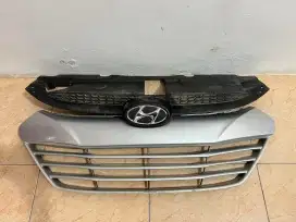 GRILL HYUNDAI TUCSON 2010-2014 ORIGINAL