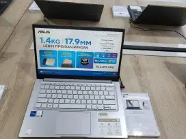 Kredit laptop asus vivobook 14 cukup menggunakan KTP