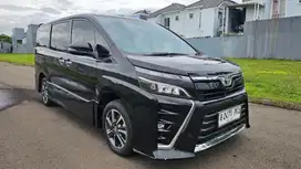 Toyota Voxy 2.0 AT 2018 Hitam KM72Rbuan TGN 1 Hitam Bebas LAKABANJIR