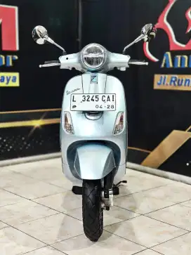 Vespa LX 125 I GET TH 2023 odo 7rb grey Delicato like new mulus satset