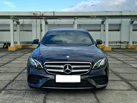 MERCEDES-BENZ E300 AMG AT 2017 Bensin