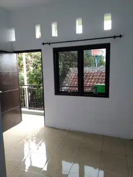 Kontrakan Cisalak Pasar