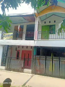RUMAH MURAH STRATEGIS + KOS-KOSAN HANYA 550 JUTA (BISA NEGO)