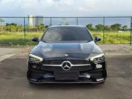 MERCEDES-BENZ C300 AMG LINE AT 2023 Bensin