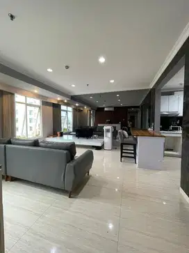 Apartemen Pantai Mutiara Tower Bunaken 92m 2+1BR Full Furnish Sea View
