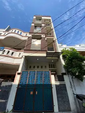 Dijual Rumah 5 Lantai Siap Huni  Di Pademangan Jakarta Utara