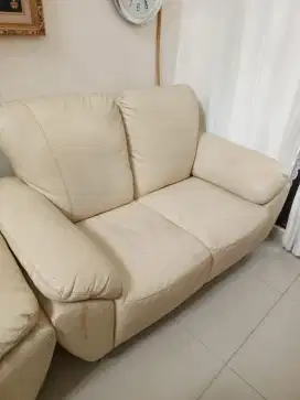 Sofa empuk 2+1 warna mewah
