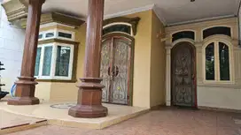 Dijual Rumah Semi Furnished dan Menarik di Perumahan Eramas 2000