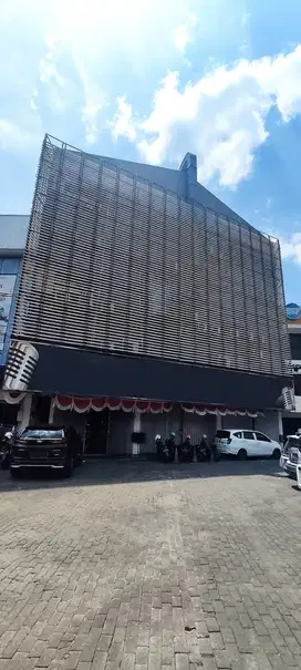 Disewa Ruko Tengah Kota di Jl. Pandanaran Semarang