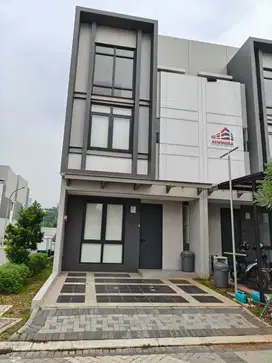 Latinos Bussiness District Di Bsd Office & Tempat Tinggal