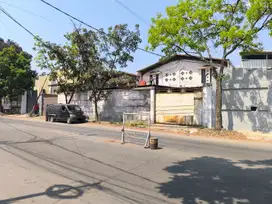 Gudang Cocok Untuk Produksi di Taman Holis Indah