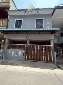 Disewakan Rumah 2 Lantai di Anggrek Permai, Baloi