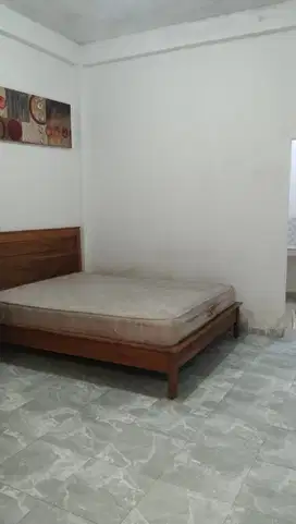 Dijual Rumah Kost 3Lantai Strategis Dalam Kota Harga Nego Aktiv CR