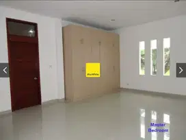 Rumah Sewa Lux 2 Lantai Prime Lokasi, Jalan Kemang Selatan