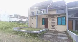 Rumah villa murah + furniture dekat wisata BNS batu jl TVRI BU SEGERA