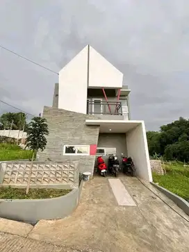 Rumah cluster dua lantai hanya 5 juta all in Padasuka Bandung