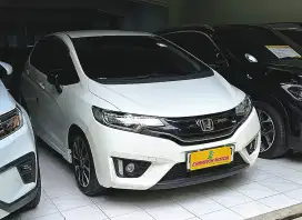 Kilometer 37.000 Honda jazz rs 1.5AT 2016