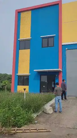 Disewakan Gudang Luas 2 Lantai Siap Pakai Dekat Tol Batuceper