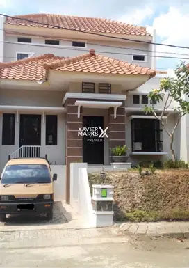Rumah Cantik Siap Huni di Green Hills Karangploso Malang