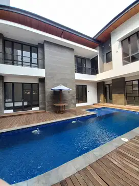FOR SALE RUMAH VILLA AT EMERALD COVE - GADING SERPONG