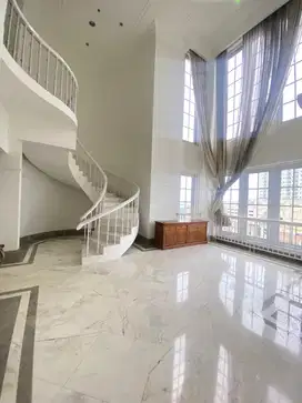 For Rent A Duplex Penthouse Of 4 Bedrooms Apartment Permata Hijau With