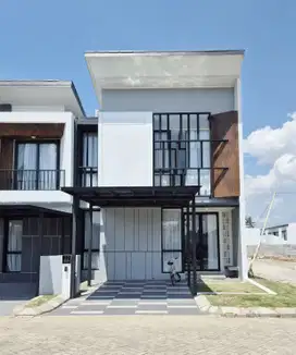 Rumah 2 Lantai Bukit baruga Antang Kota Makassar