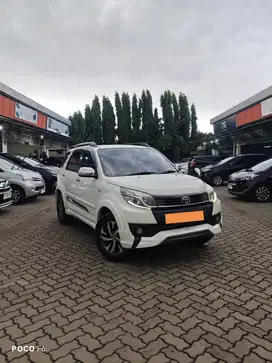 2JT NEW RUSH S TRD AT 2015 FACELIFT LOW KM 80RB AN !!