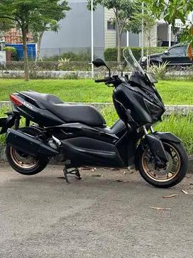 Yamaha xmax 2021