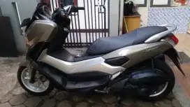 N max 2016.mesin adem pjk isi bodi mulus ban masih bgs..oli baru gant