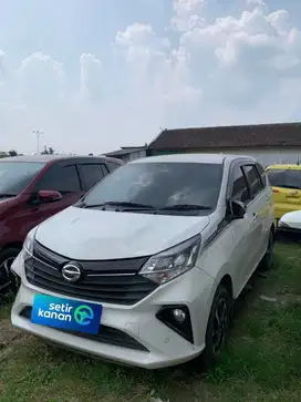 Daihatsu Sigra 1.2 R Manual Deluxe 2023
